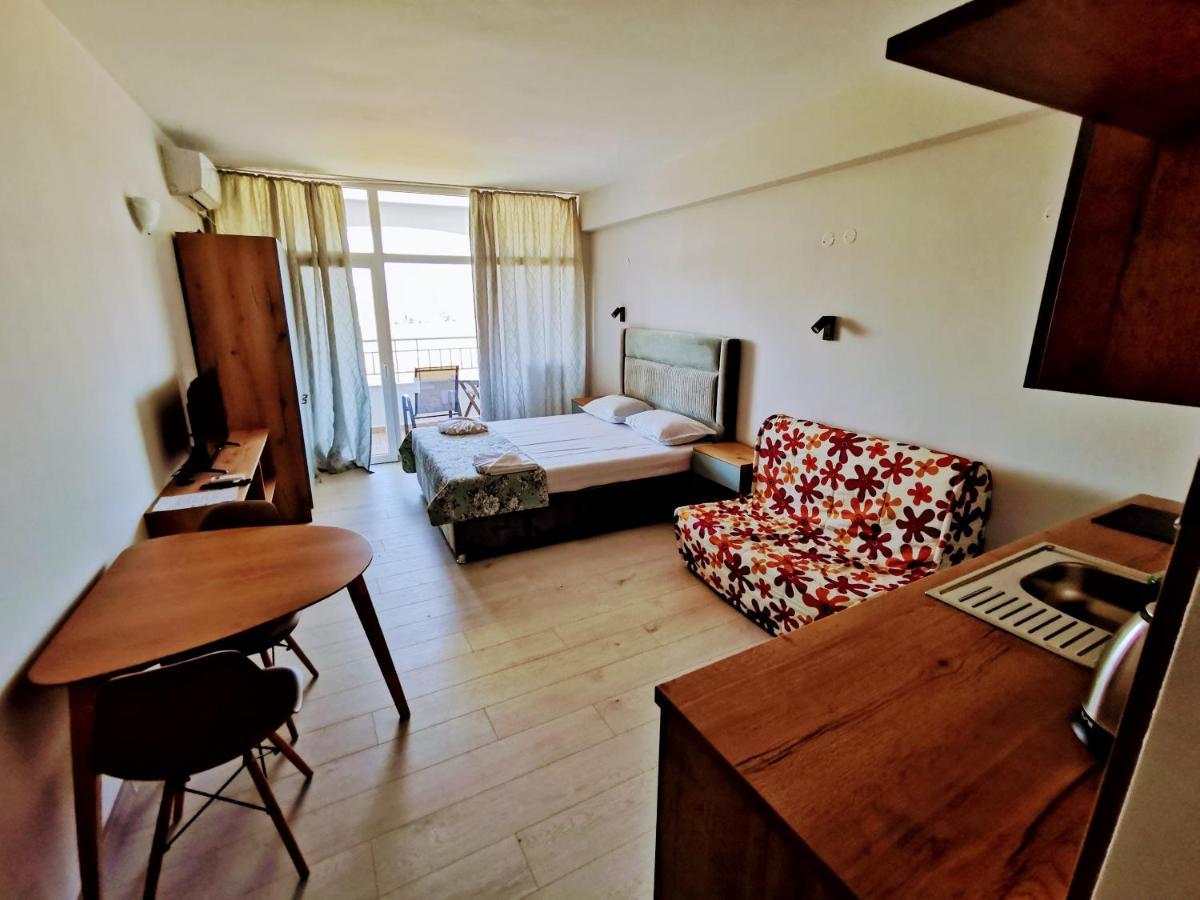 Privately Owned Studios Bora Bora Nessebar Eksteriør billede